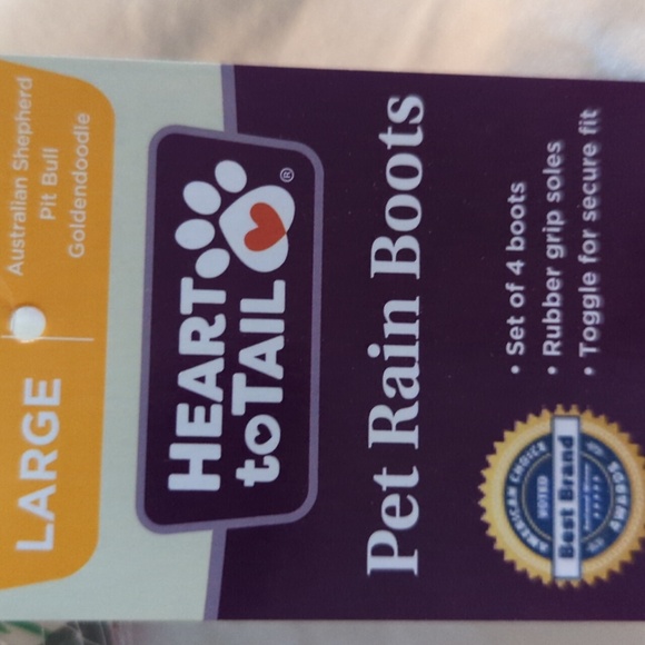 SALE $11 Rain Boots Large.  Length 3 1/4".   Width. 21/4".  NWT. Sale - Picture 3 of 4